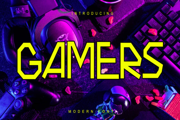 Gamers: Integrating a Bold Display Typeface into Professional Design Workflows